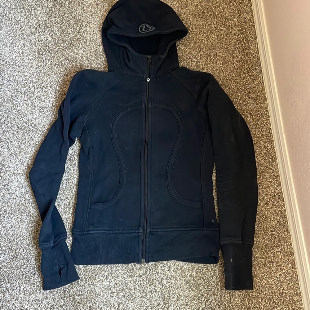 Lululemon Scuba Full Zip, size 6
